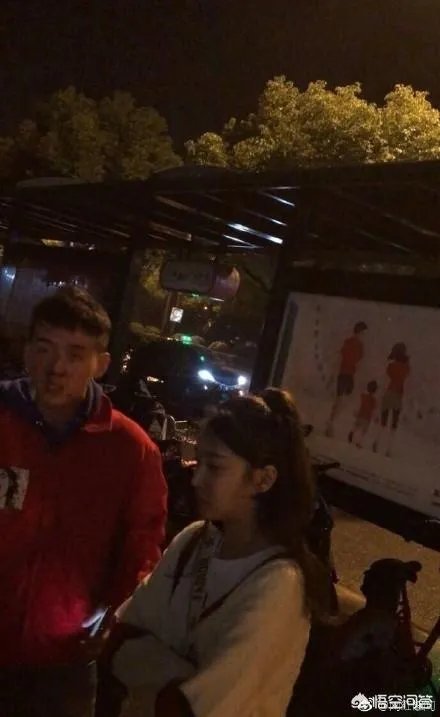 贝拉拉是谁，最近为什么这么火？听说他在工体被打了？