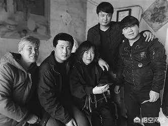 辽宁葫芦岛一学生出车祸成植物人，40多个同学用4年帮他唤醒记忆，你怎么看？