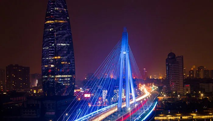 风平浪静打一城市名