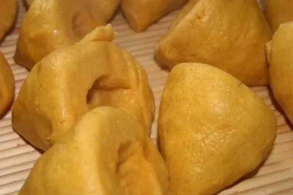 窝窝头一块钱四个出处含义介绍