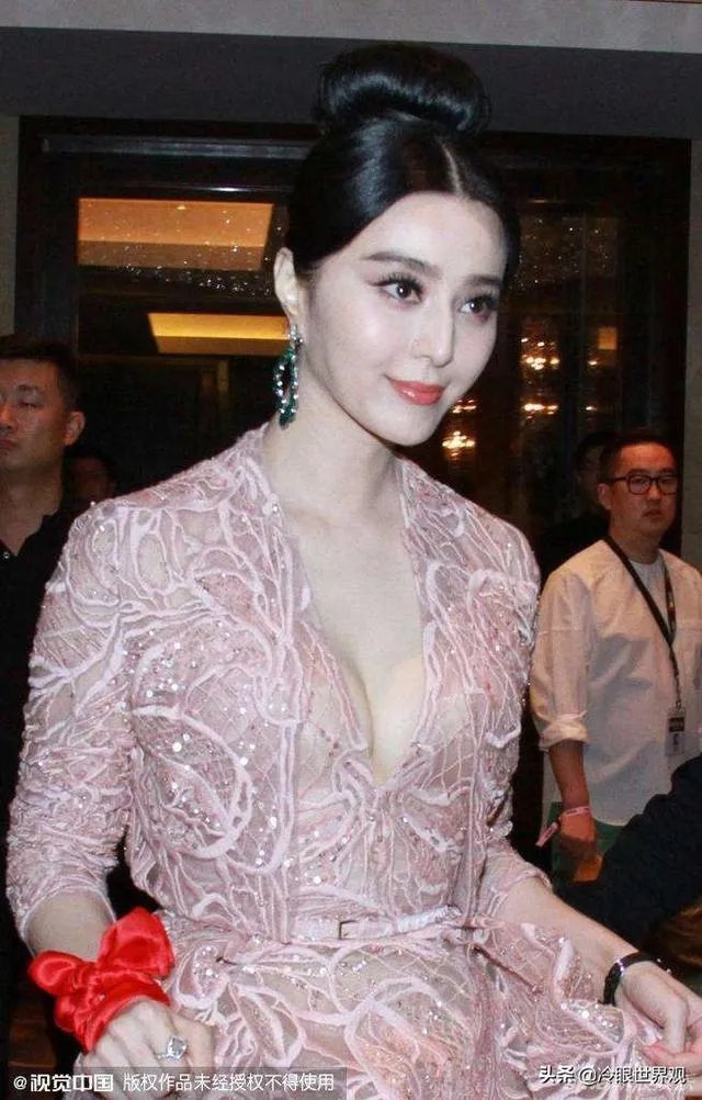 范冰冰谈失恋深夜痛哭，是因为感情太深，还是想获取同情求复出？