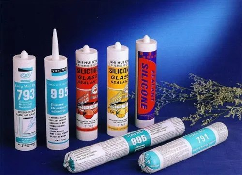 玻璃胶用什么清洗