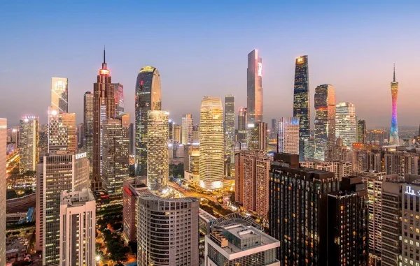 中国大城市排名前三是哪几大城市?