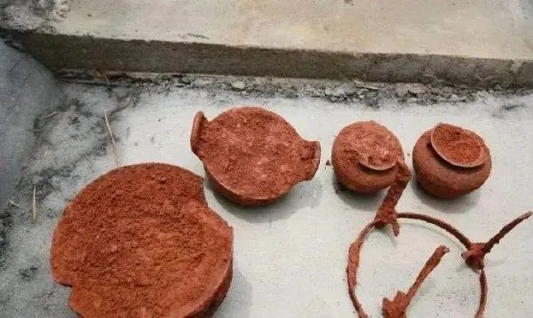 宋朝夫妻合葬墓中的过仙桥究竟有什么样的意义和作用？