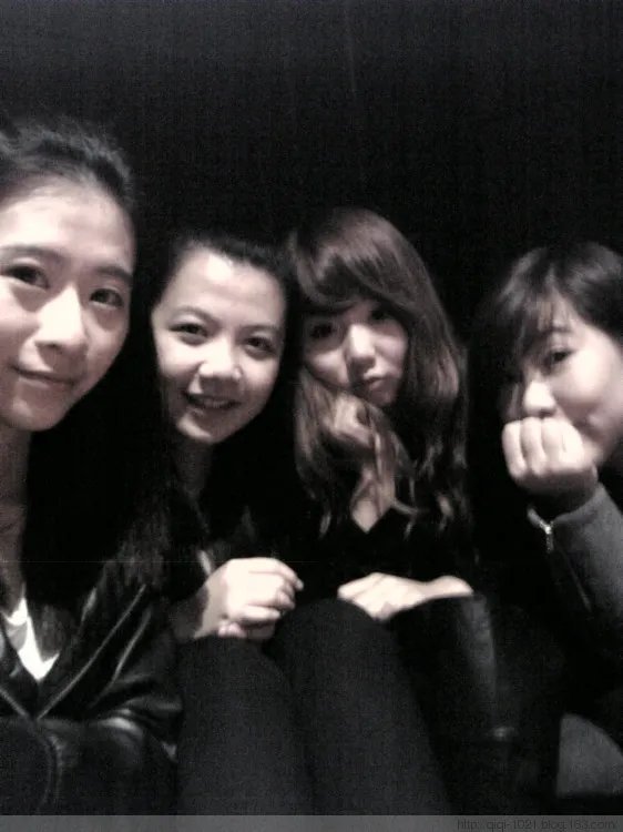 谁有爱情连连看陈彩微素装照片，没化妆的那种？