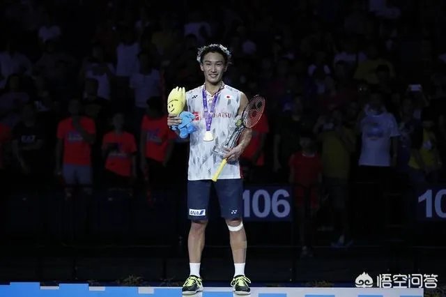 羽毛球世锦赛男单决赛,石宇奇主场0-2不敌桃田贤斗无缘冠军,怎么评价这场比赛?