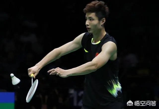 羽毛球世锦赛男单决赛,石宇奇主场0-2不敌桃田贤斗无缘冠军,怎么评价这场比赛?