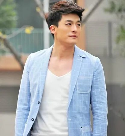 年代秀陈赫孙艺洲翻脸信息量大 兄弟翻脸是真是假