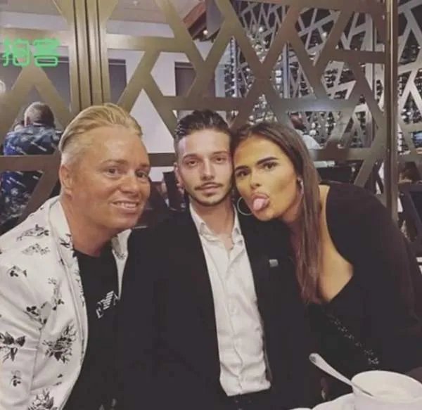 50岁父亲向女儿前男友求婚，此事具体是怎么回事？