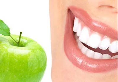 口腔溃疡是什么原因引起的