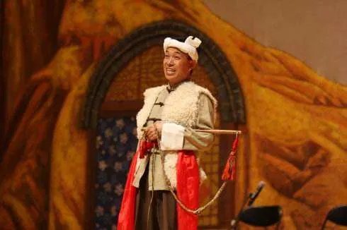 石占明的《打酸枣》 歌词