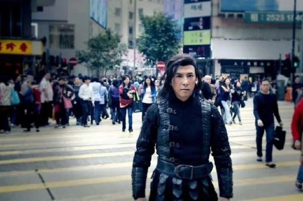 为什么电影《冰封侠》剧组指责甄子丹？怎么看待？