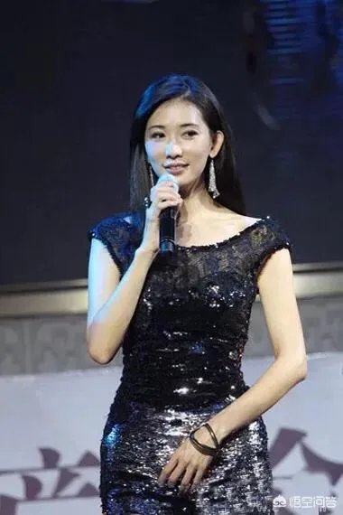 关于林志玲的百花奖礼服，你怎么看？你有什么想说的话？