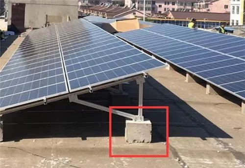 在房顶安装太阳能发电板对房顶影响有哪些