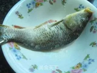 红烧鲤鱼