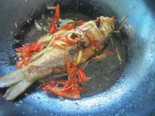 红烧鲤鱼