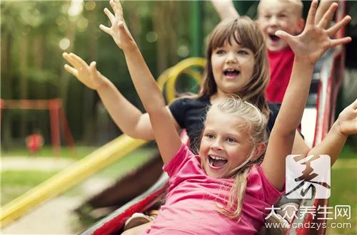 中学生早恋的利与弊