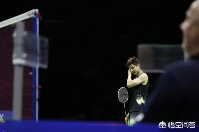 羽毛球世锦赛男单决赛,石宇奇主场0-2不敌桃田贤斗无缘冠军,怎么评价这场比赛?