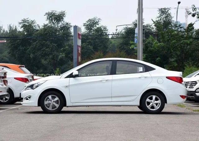 现代瑞纳怎么样？