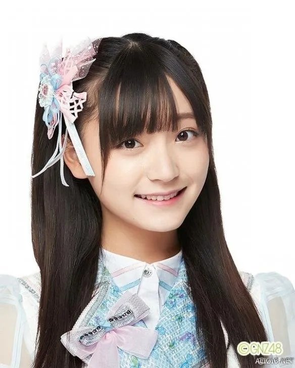 日本宅男选出四万年一遇中国美少女 速来围观长啥样