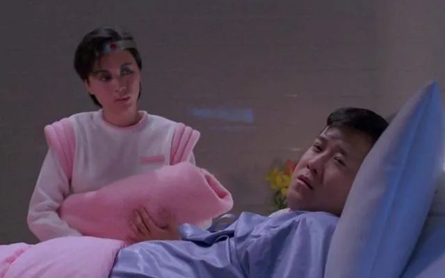 全球首例“生孩子的男人”，近况如何？