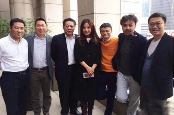 赵薇的老公与马云同行,他们在生意上有交集吗?