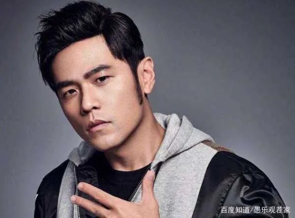 周杰伦和薛之谦相比，谁更厉害？