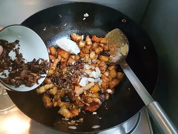 卤肉饭的做法