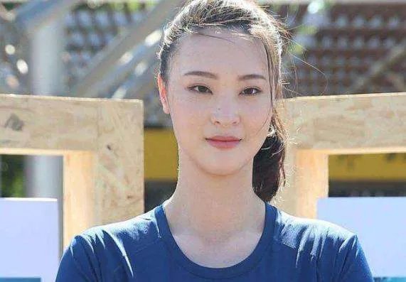 排球女王惠若琪和丈夫之间在身高上有什么样的差距？