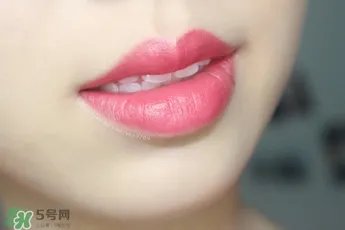 倩丽口红试色_倩丽口红怎么样