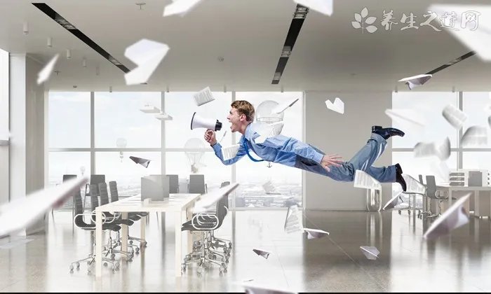 开车睡着滑进边沟 如何预防疲劳驾驶