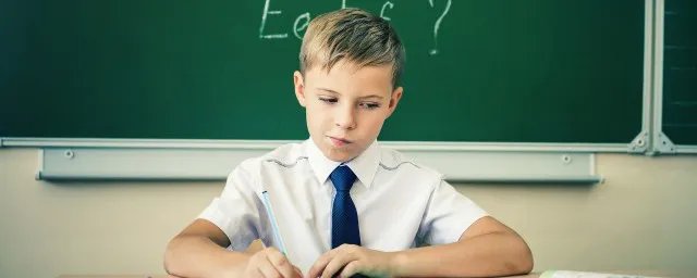 鹤发鸡皮的意思是什么