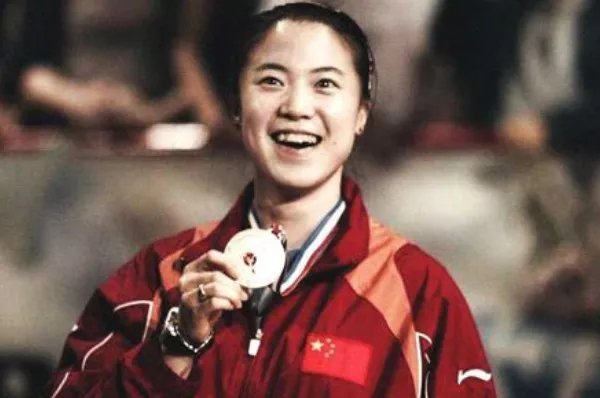 涔掍箵鐞冨ぇ婊¤疮寰椾富閮芥湁璋侊細鍗佷綅澶ф弧璐緱涓讳節浣嶆槸涓浗浜�