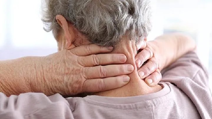 颈椎病的症状一般都有哪些