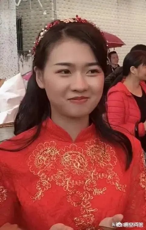 翁佳娜为什么能一下爆红？能红多久？