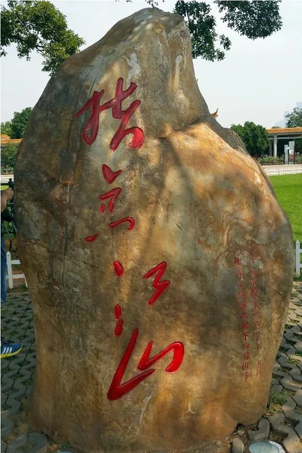 阜南县:三轮车被盗,男子酒后驾车追小偷致两人死亡获刑, 你怎么看?