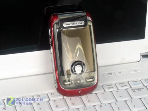 挑个礼品送爹妈 8款适合父辈手机大推荐