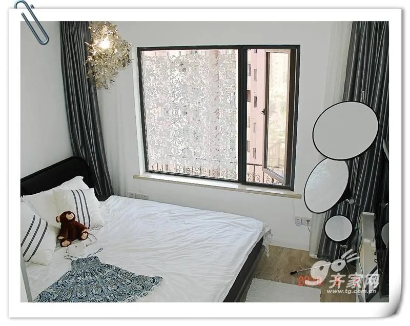 网友打造2室2厅自然纯净简约之家 毕业照&软装心得