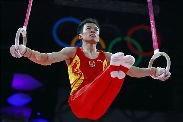 郭伟阳的教练是谁？培养了哪些优秀人才？