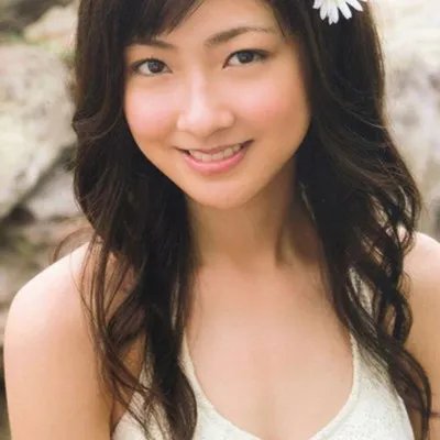 熊井友理奈作品有哪些 其真实身高遭粉丝质疑
