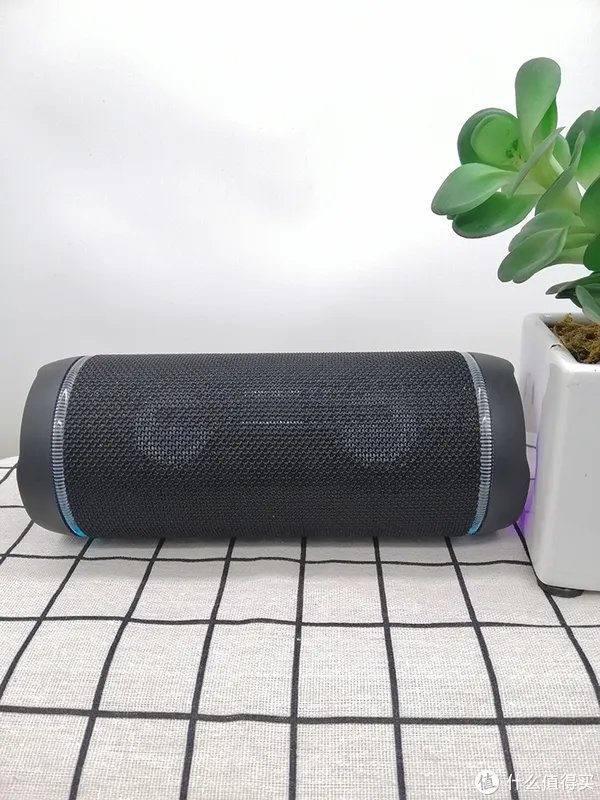 便携式插卡小音箱哪个好的？选择音响设备需要注意什么？