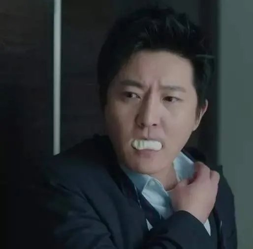 该如何评价《遇见幸福》里郭京飞饰演的欧阳严严？