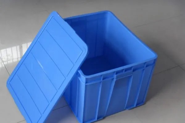 韩国禁止使用有色塑料，这对环保有什么重大意义？