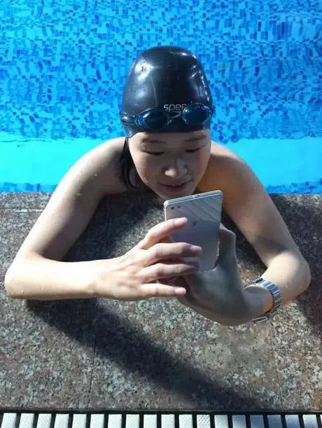 顶级2000万像素 小辣椒6拍照获冠军肯定