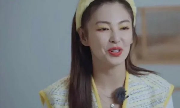 一张嘴就是F调！张雨绮唱大花轿唱到缺氧，现场人员有何反应？