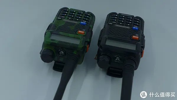 百元价位民用经典—宝峰 UV-5R 对讲机开箱