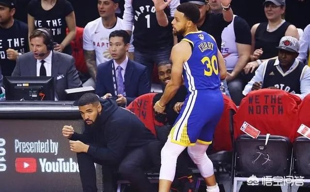 奥巴马现身总决赛现场，他曾经对NBA的作用有多大？如何评价？