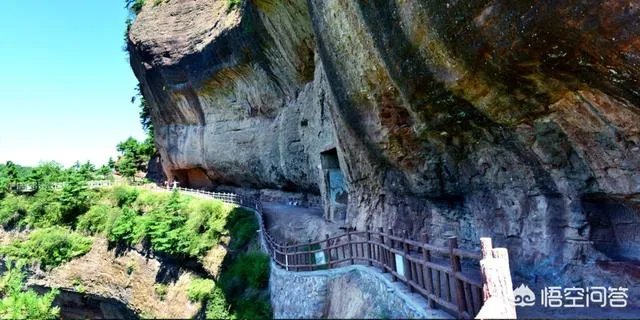 平凉旅游景点哪里有塔