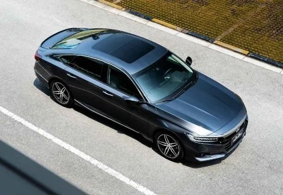 百公里油耗最低的十款车，油耗比较低的车有哪些