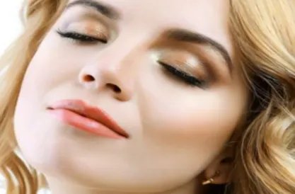 如何美白脸部简单方法